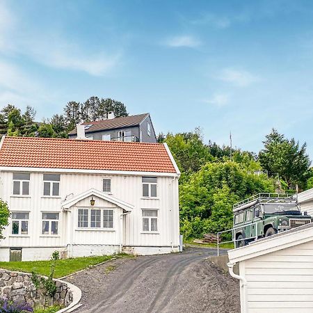 Awesome Home In Kristiansund With House Sea View المظهر الخارجي الصورة